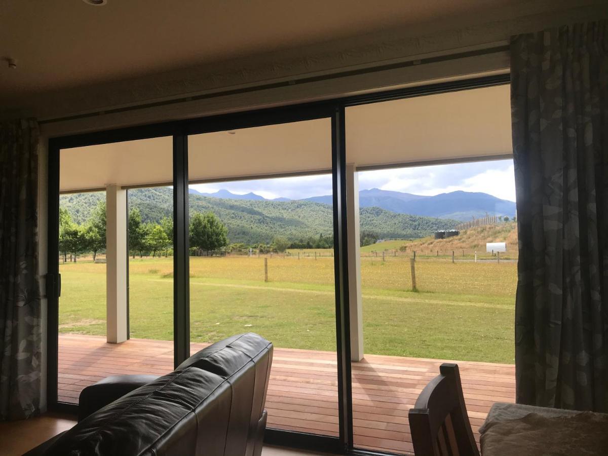 Kepler Oaks Chalet Te Anau Eksteriør billede