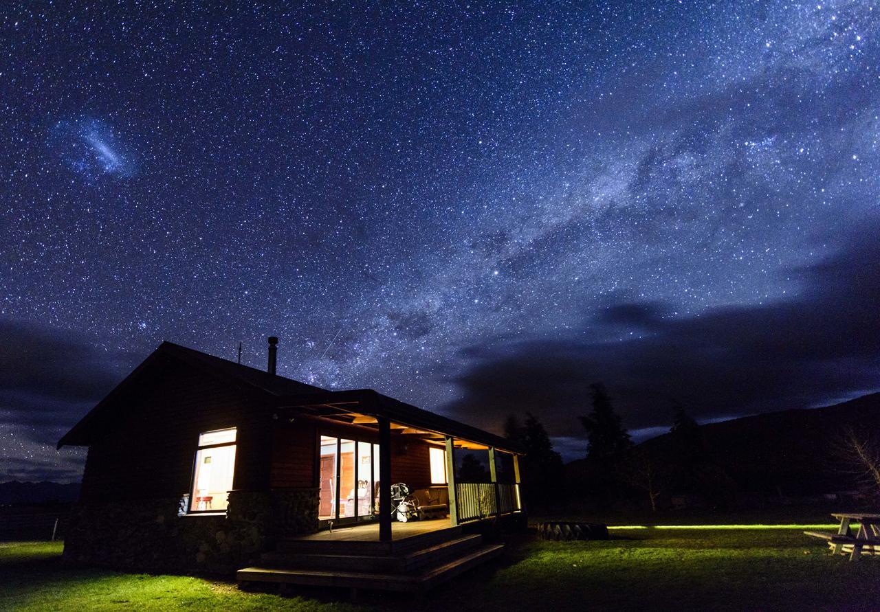 Kepler Oaks Chalet Te Anau Eksteriør billede