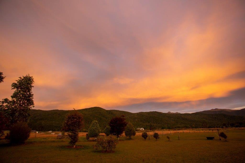 Kepler Oaks Chalet Te Anau Eksteriør billede