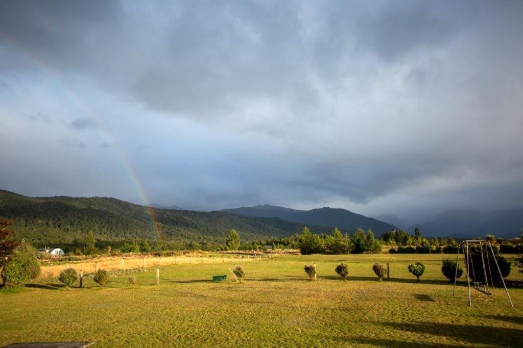 Kepler Oaks Chalet Te Anau Eksteriør billede
